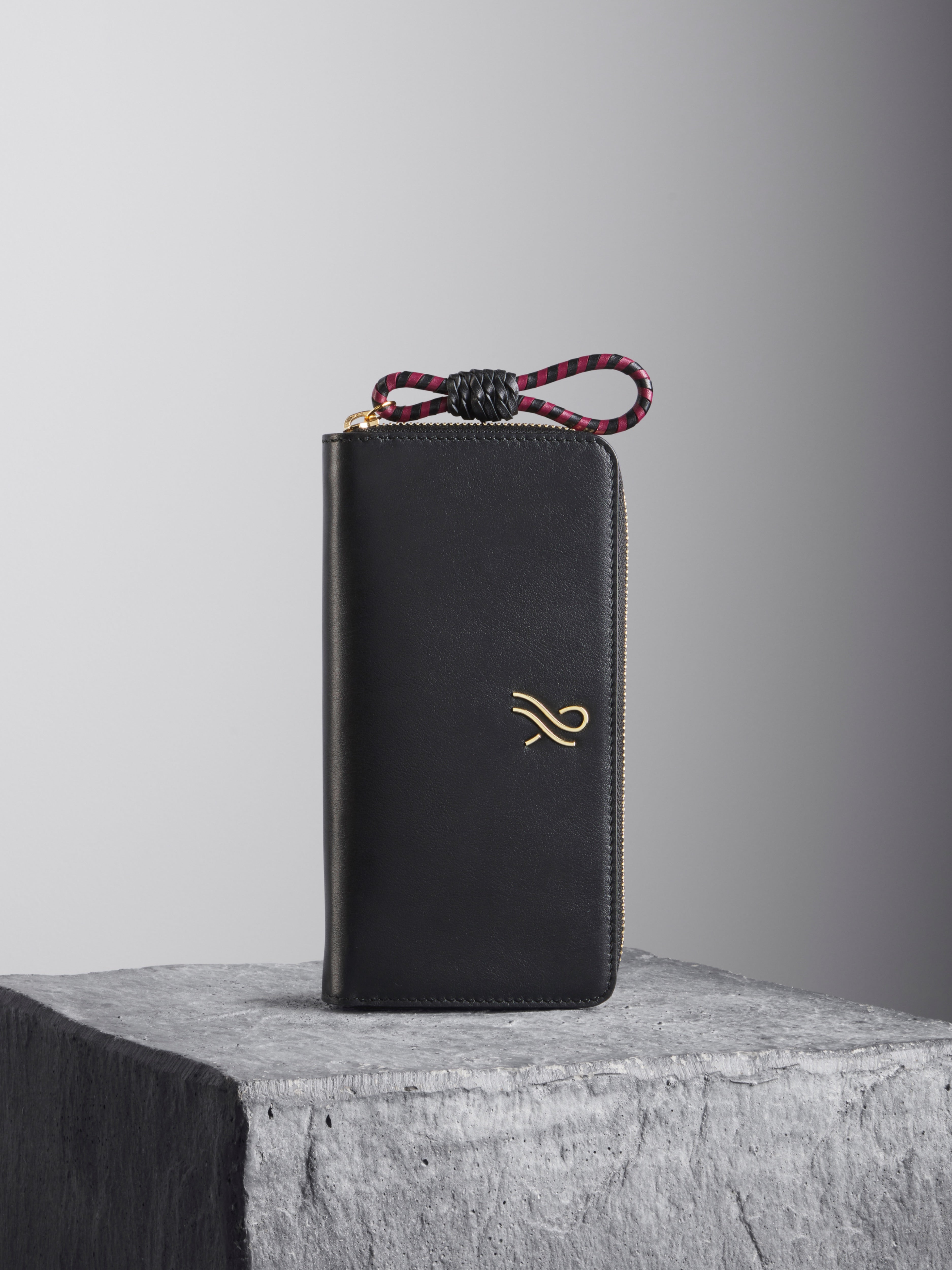 Braided Puller Wallets